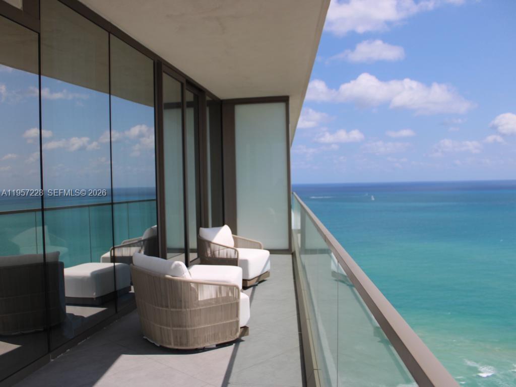 image Residences by Armani Casa9