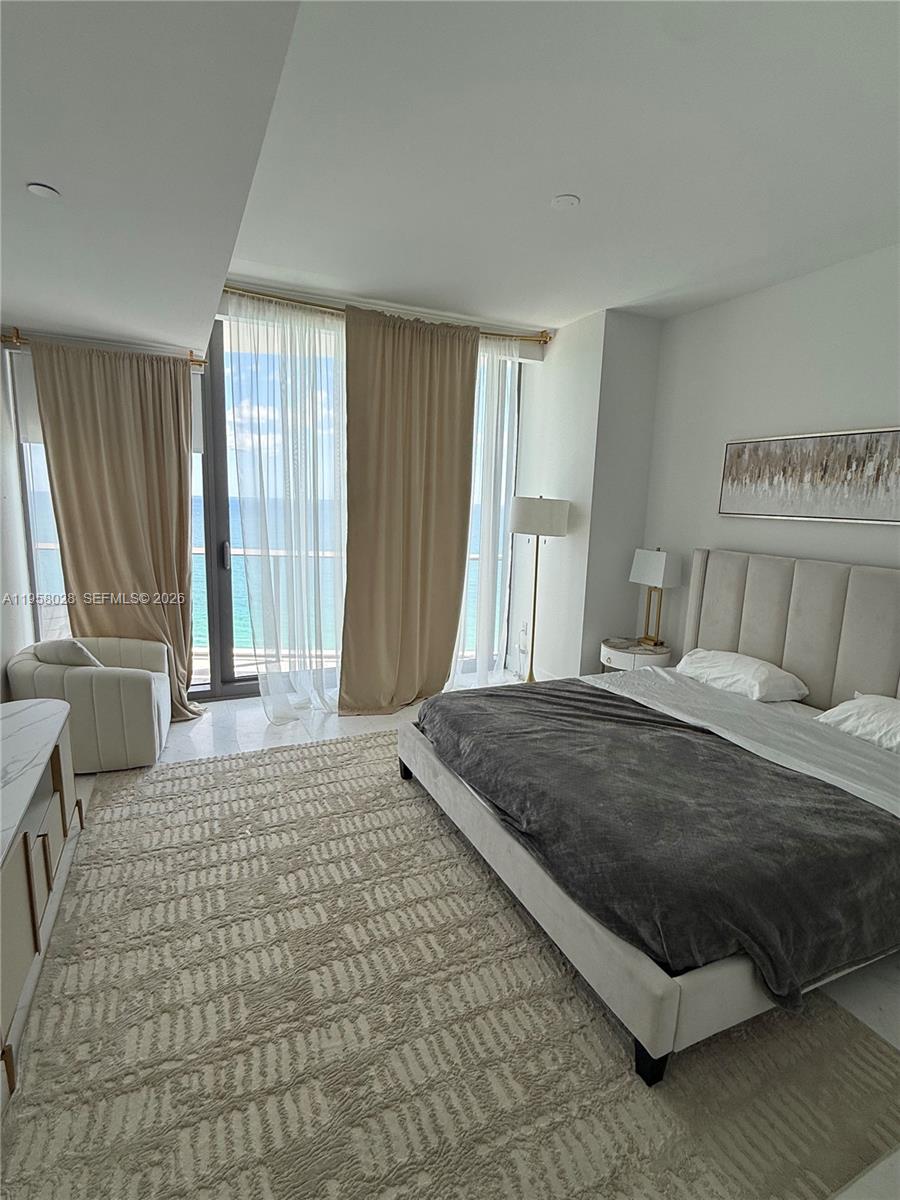 image Ritz-Carlton Sunny Isles Beach5