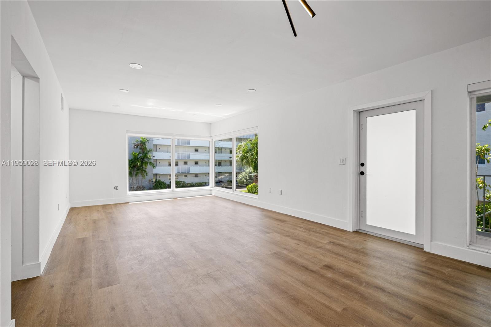 3661 NE 170th St #2 North Miami Beach, FL 33160