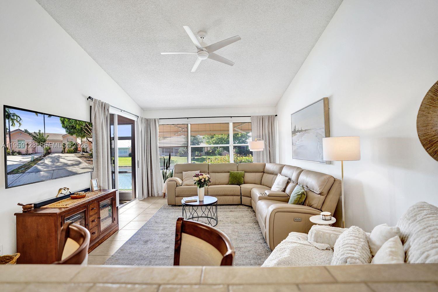 274 Coral Trace Ln Delray Beach, FL 33445