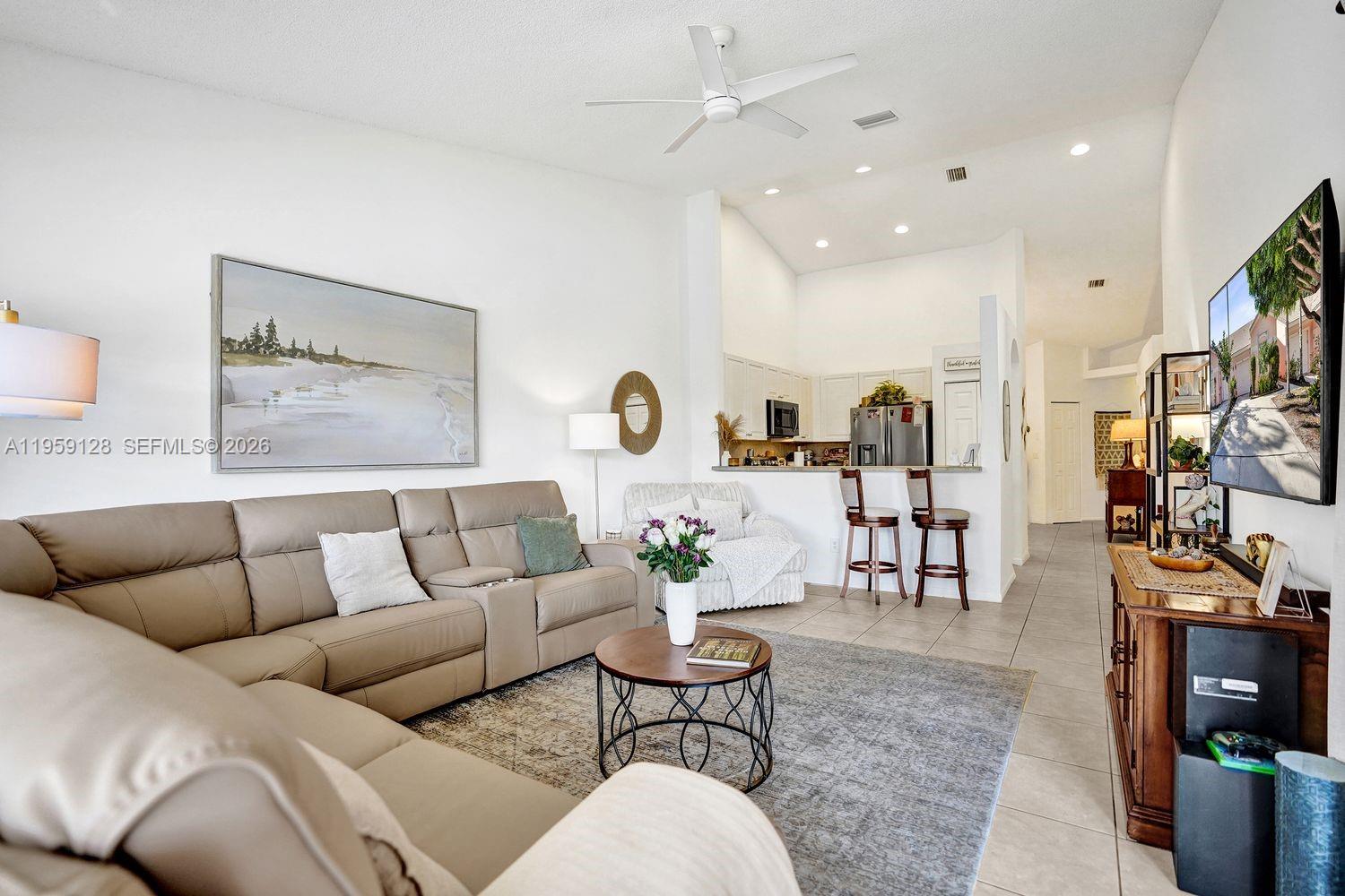 274 Coral Trace Ln Delray Beach, FL 33445