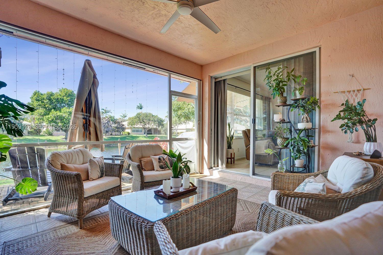 274 Coral Trace Ln Delray Beach, FL 33445