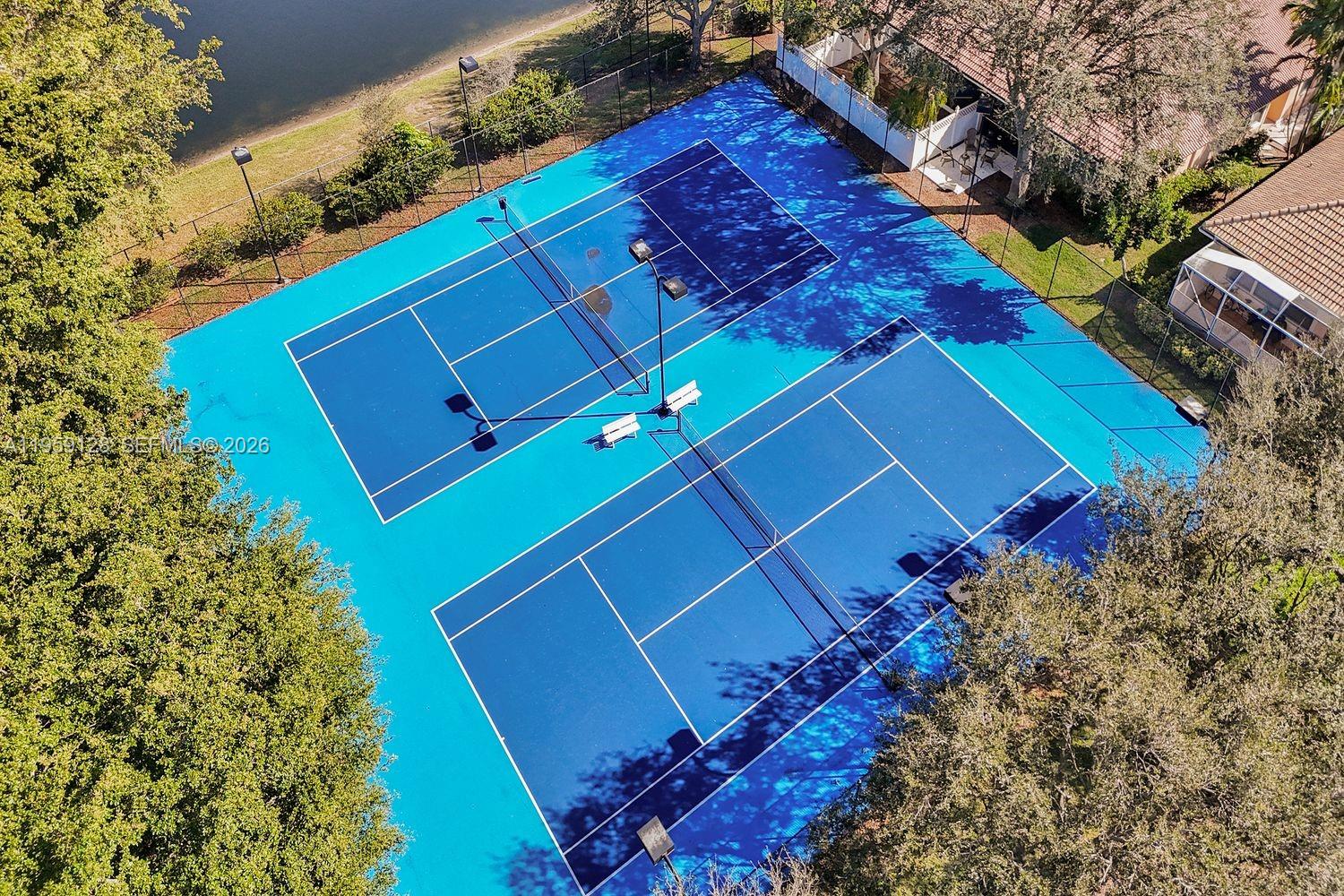 274 Coral Trace Ln Delray Beach, FL 33445