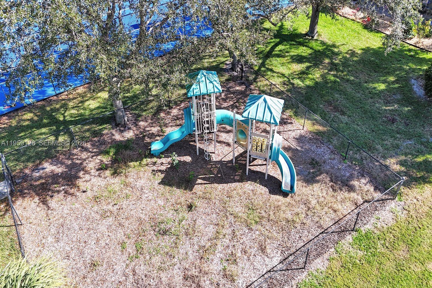 274 Coral Trace Ln Delray Beach, FL 33445