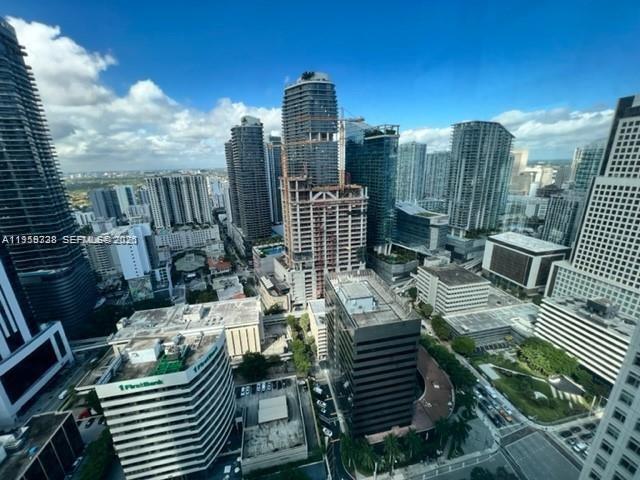 image The Plaza on Brickell East12