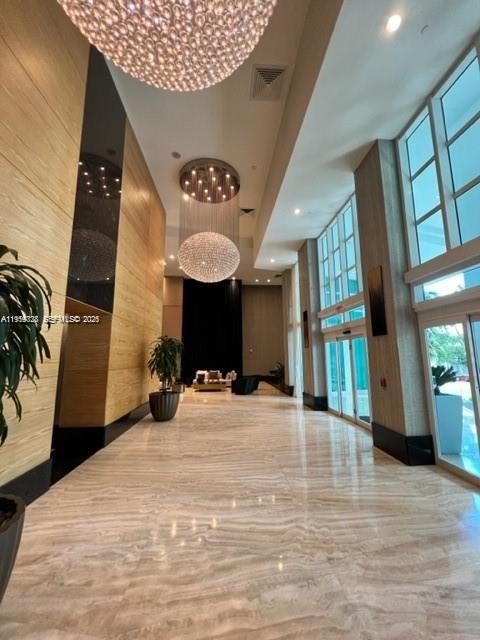 image The Plaza on Brickell East20