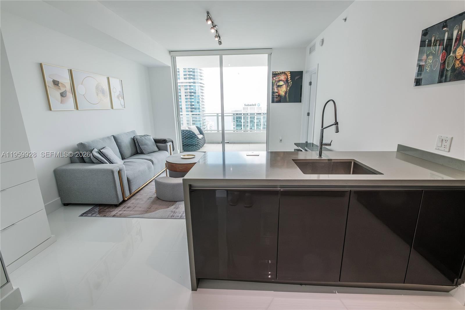image The Bond on Brickell3