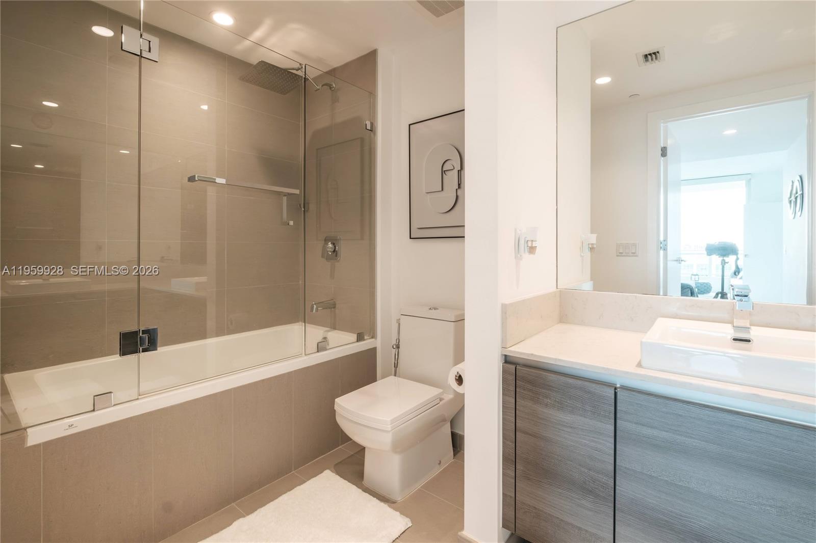 image The Bond on Brickell7