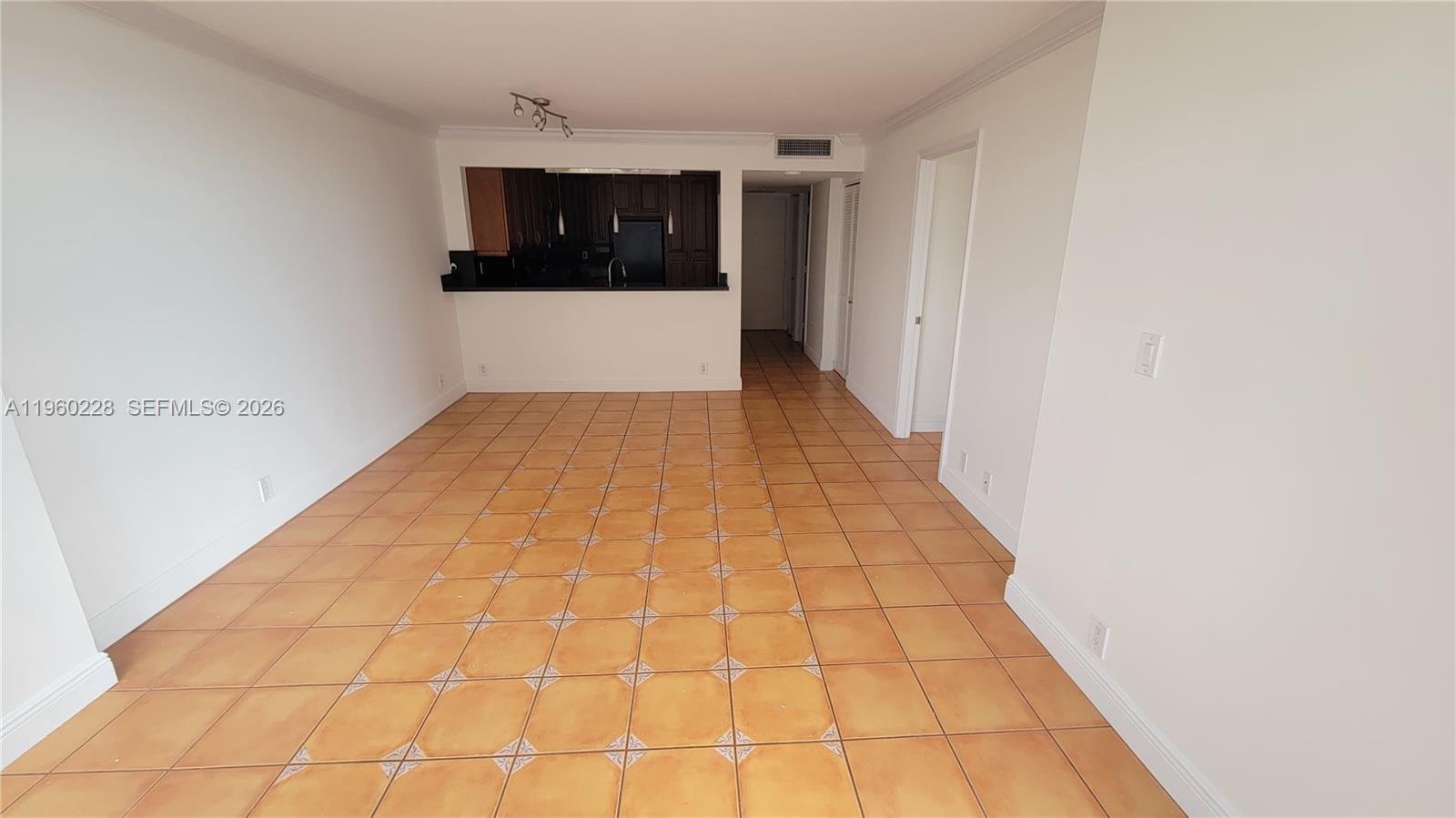 1901 Brickell Ave #B805