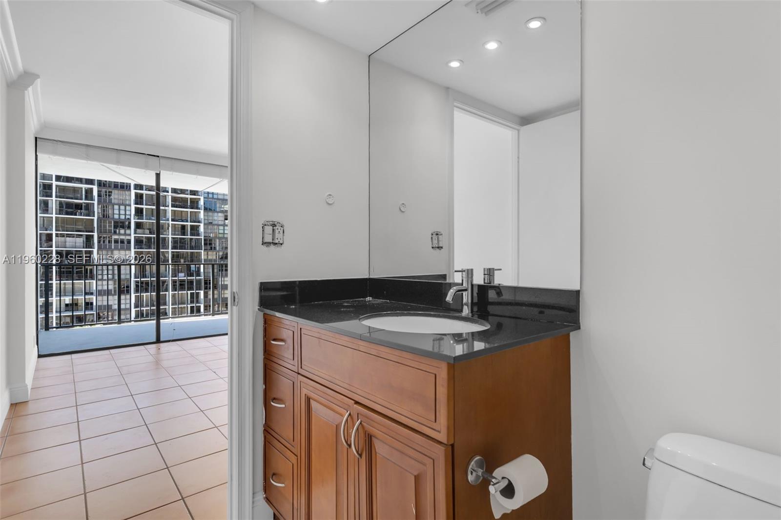 image Brickell Place II16