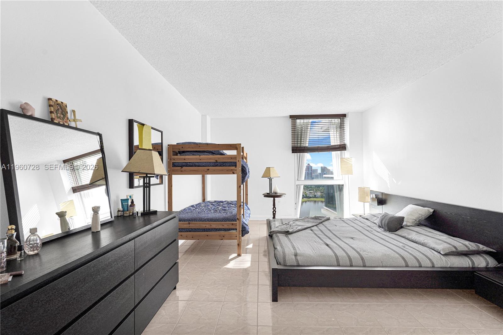 Undisclosed Address Aventura, FL 33180