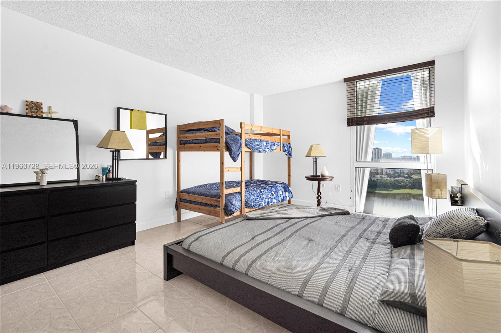 Undisclosed Address Aventura, FL 33180