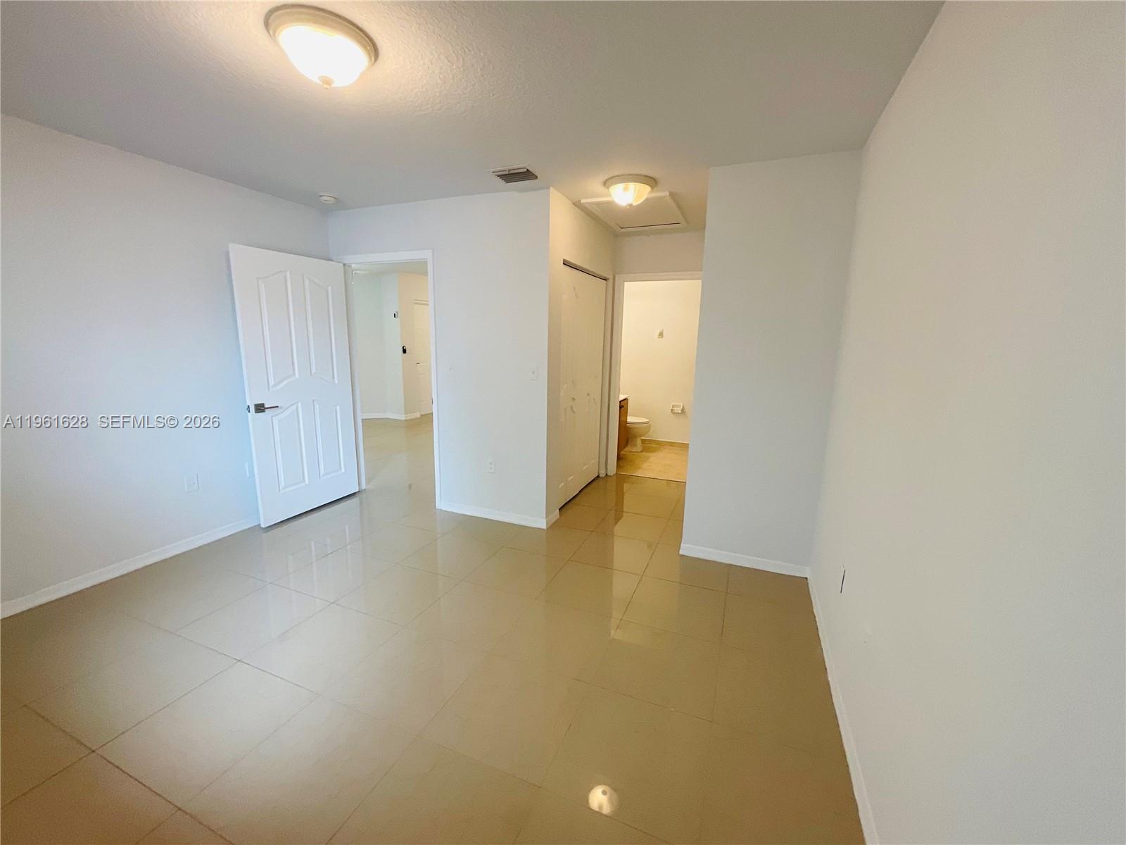 10901 NW 88th Ter #806 Doral, FL 33178