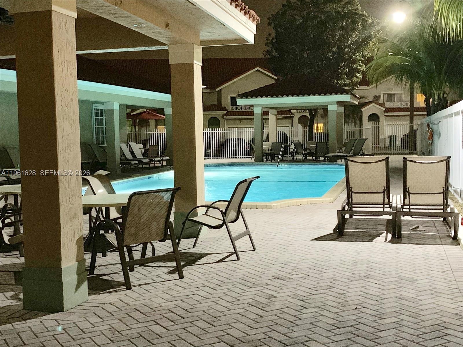 10901 NW 88th Ter #806 Doral, FL 33178