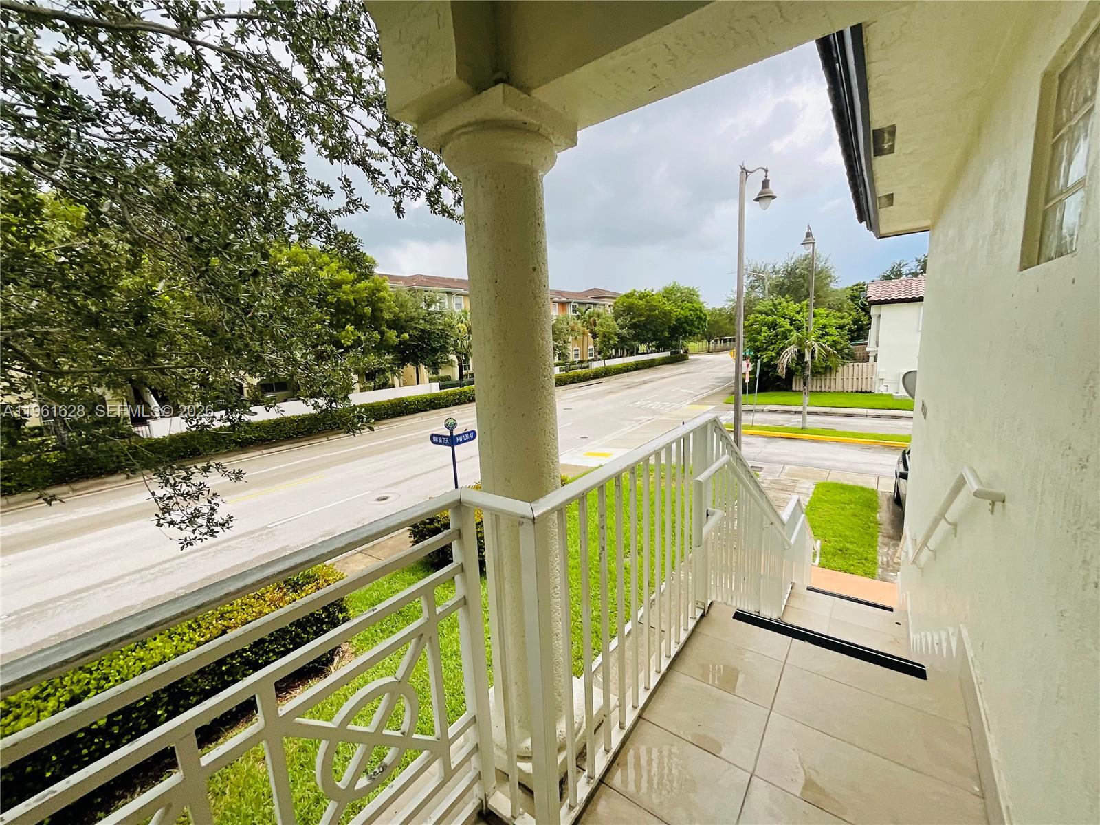 10901 NW 88th Ter #806 Doral, FL 33178