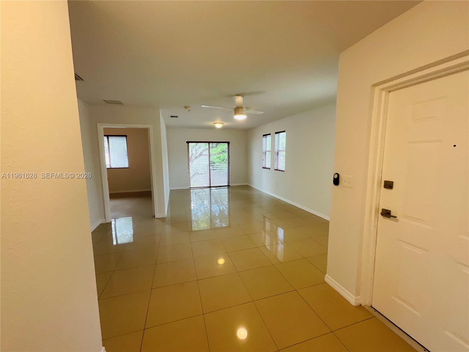 10901 NW 88th Ter #806 Doral, FL 33178