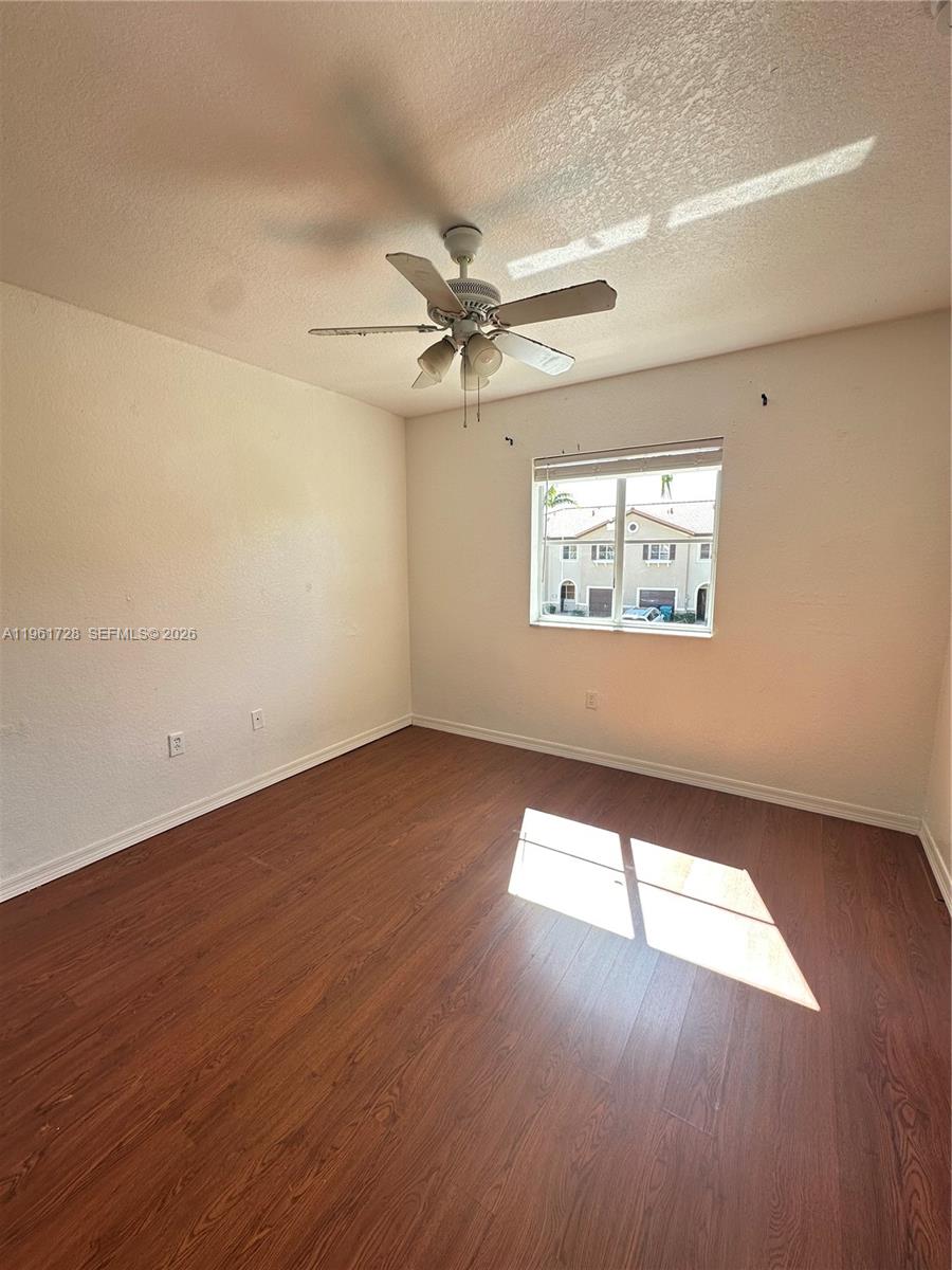 8925 SW 222nd Ter Cutler Bay, FL 33190