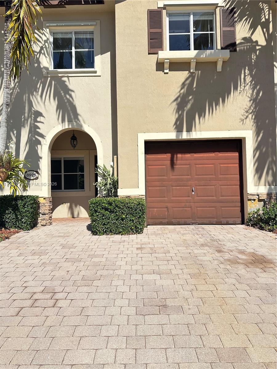 8925 SW 222nd Ter Cutler Bay, FL 33190