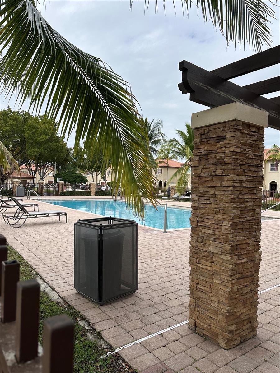 8925 SW 222nd Ter Cutler Bay, FL 33190