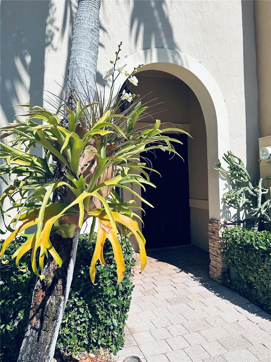 8925 SW 222nd Ter Cutler Bay, FL 33190