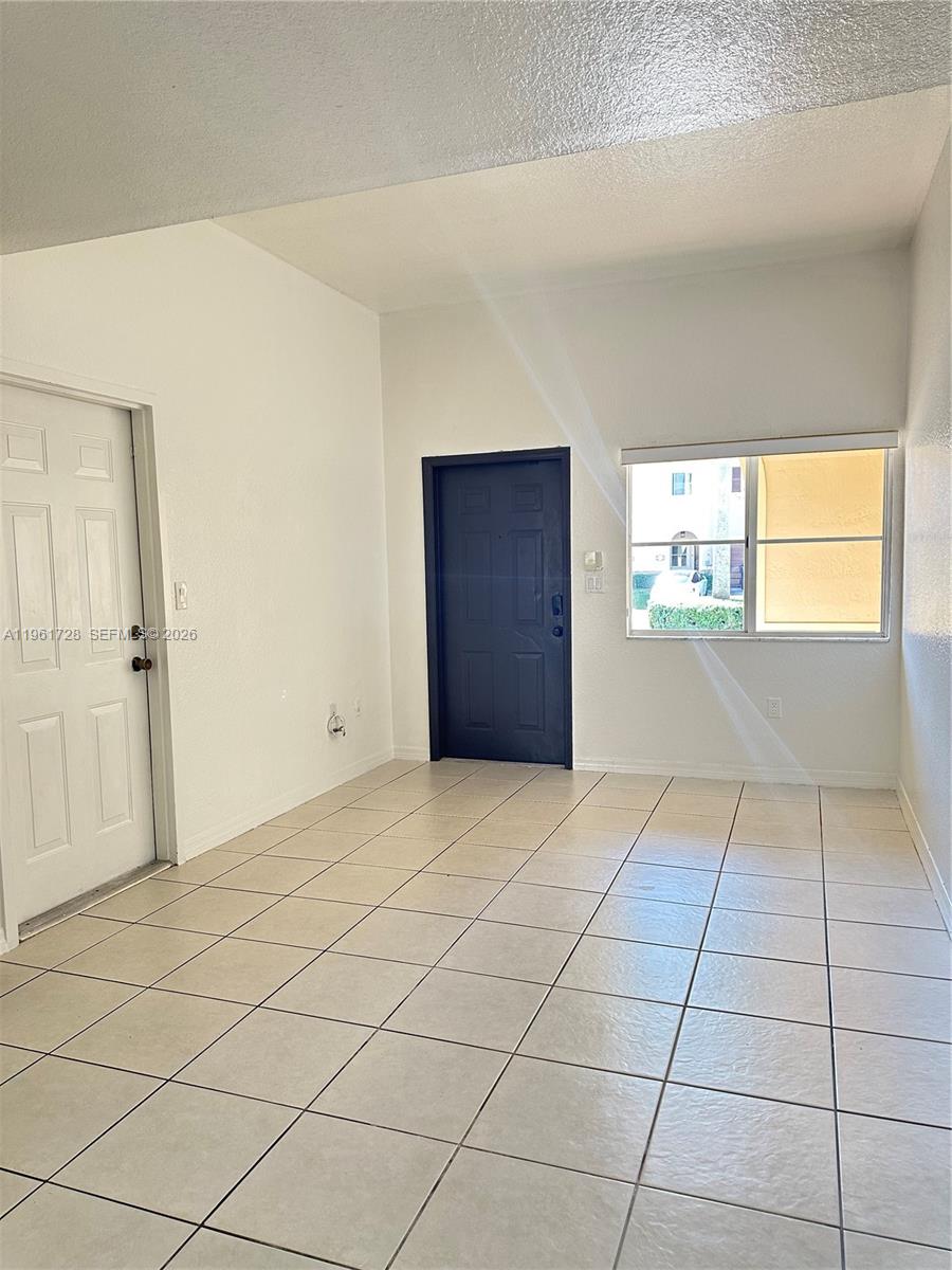 8925 SW 222nd Ter Cutler Bay, FL 33190