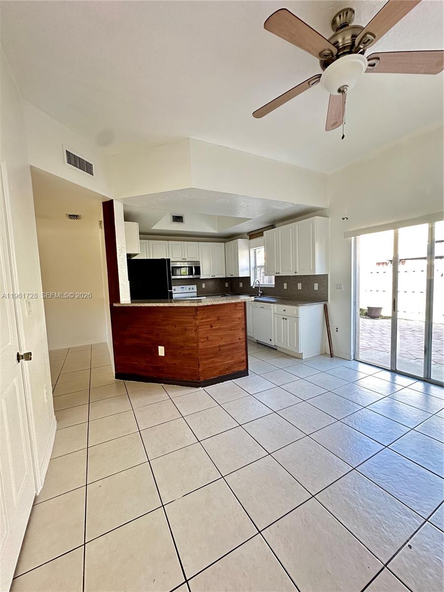 8925 SW 222nd Ter Cutler Bay, FL 33190