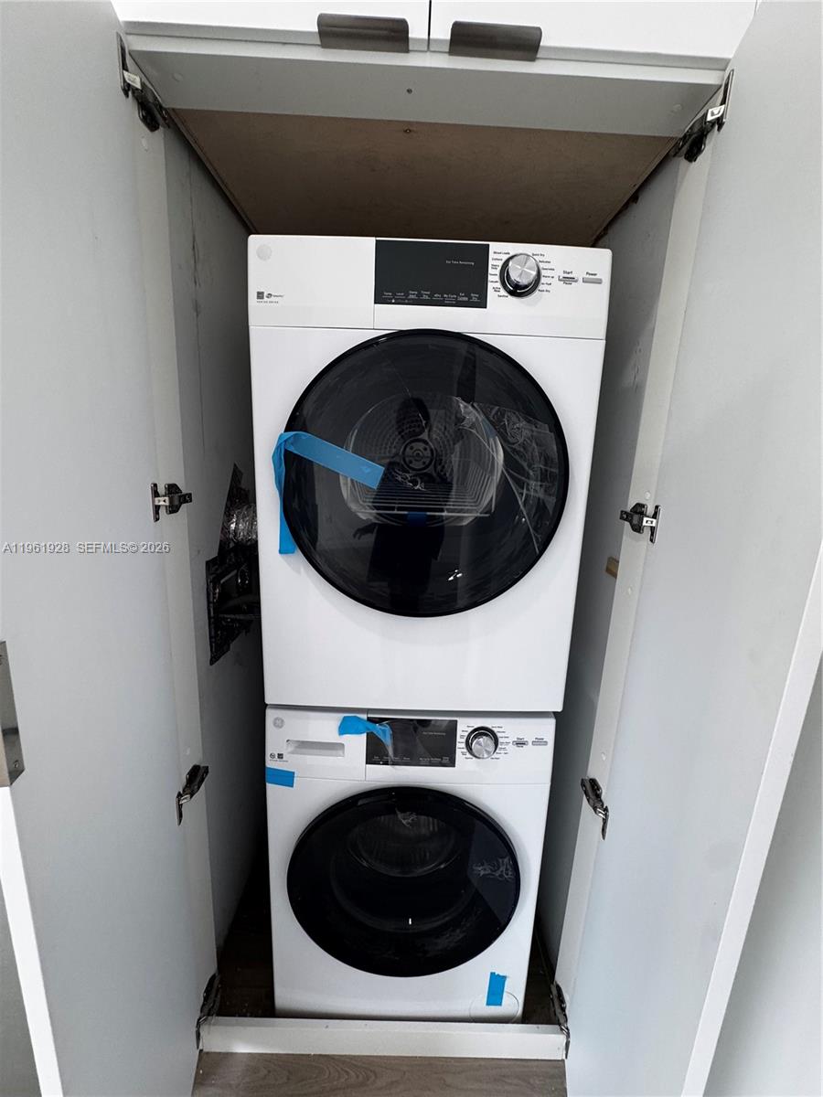 2855 Royal Palm Ave #3 Miami Beach, FL 33140