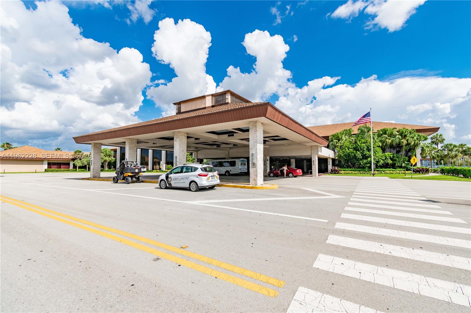 12550 SW 15th St #302E Pembroke Pines, FL 33027