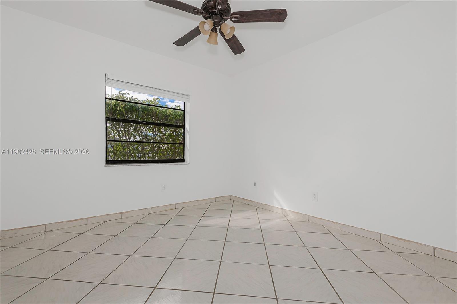 11941 SW 178th Ter Miami, FL 33177