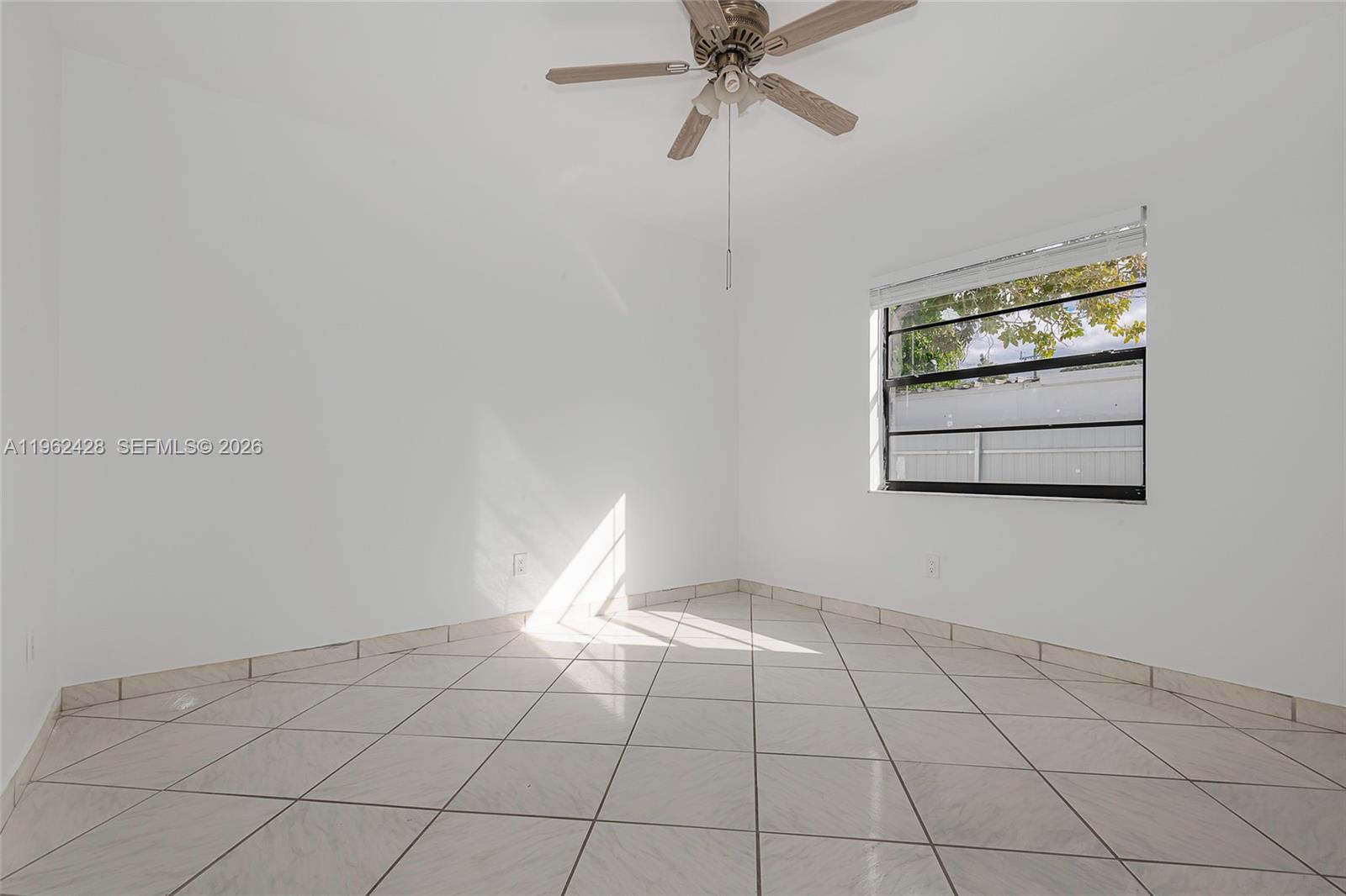 11941 SW 178th Ter Miami, FL 33177