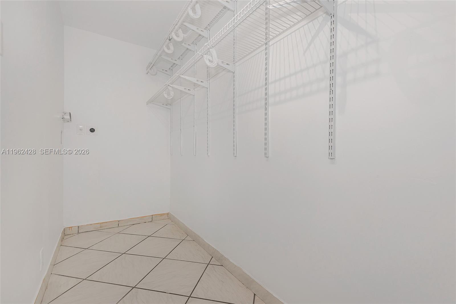 11941 SW 178th Ter Miami, FL 33177