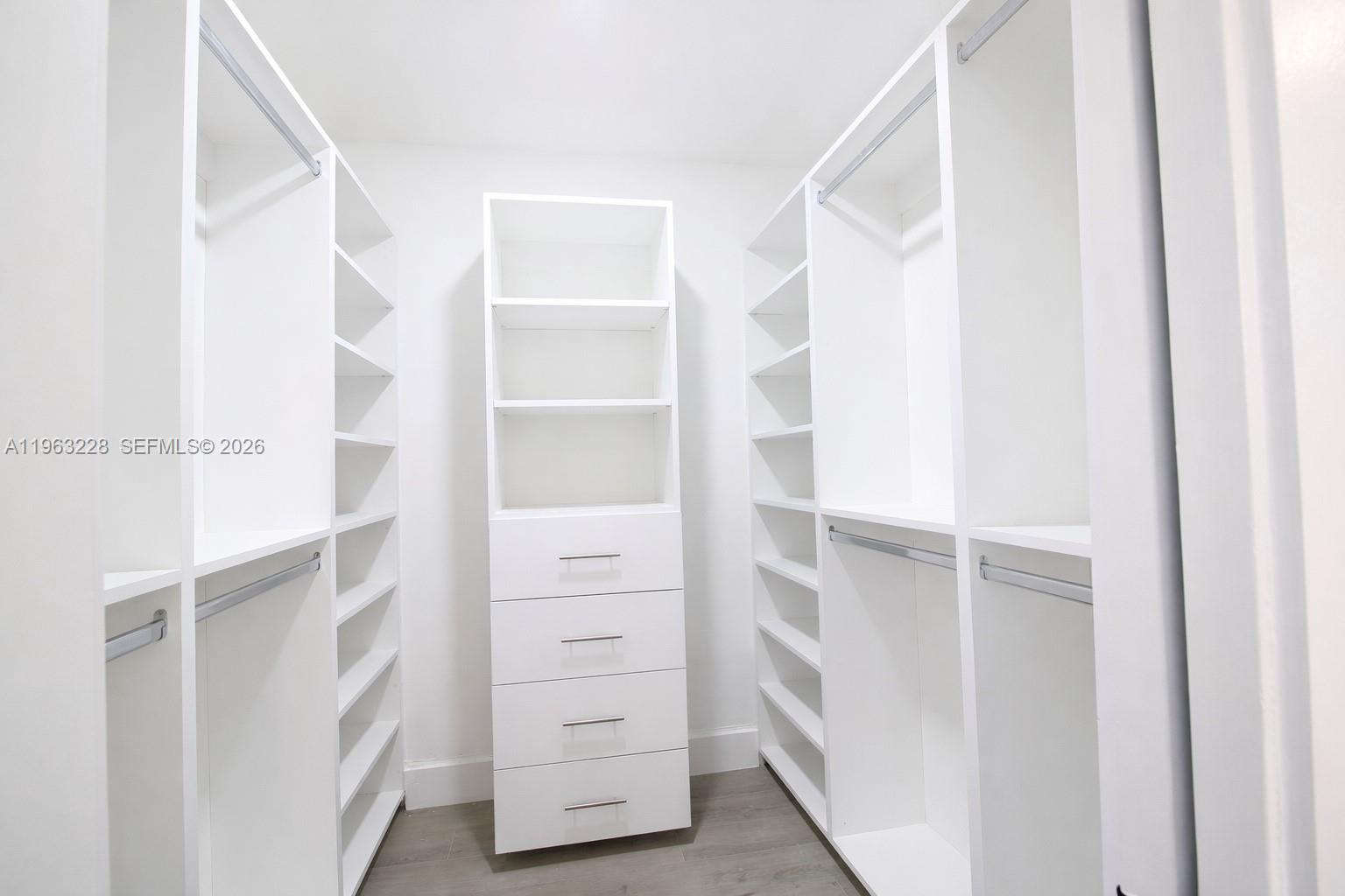 6020 NE 18th Ter Fort Lauderdale, FL 33308