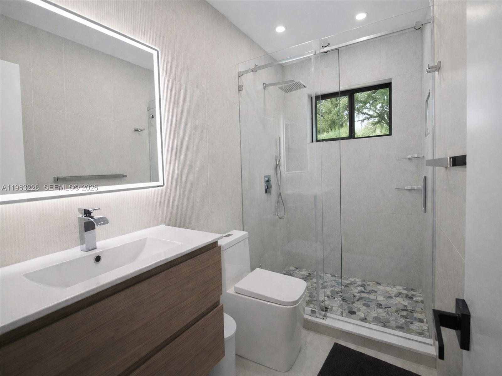 6020 NE 18th Ter Fort Lauderdale, FL 33308