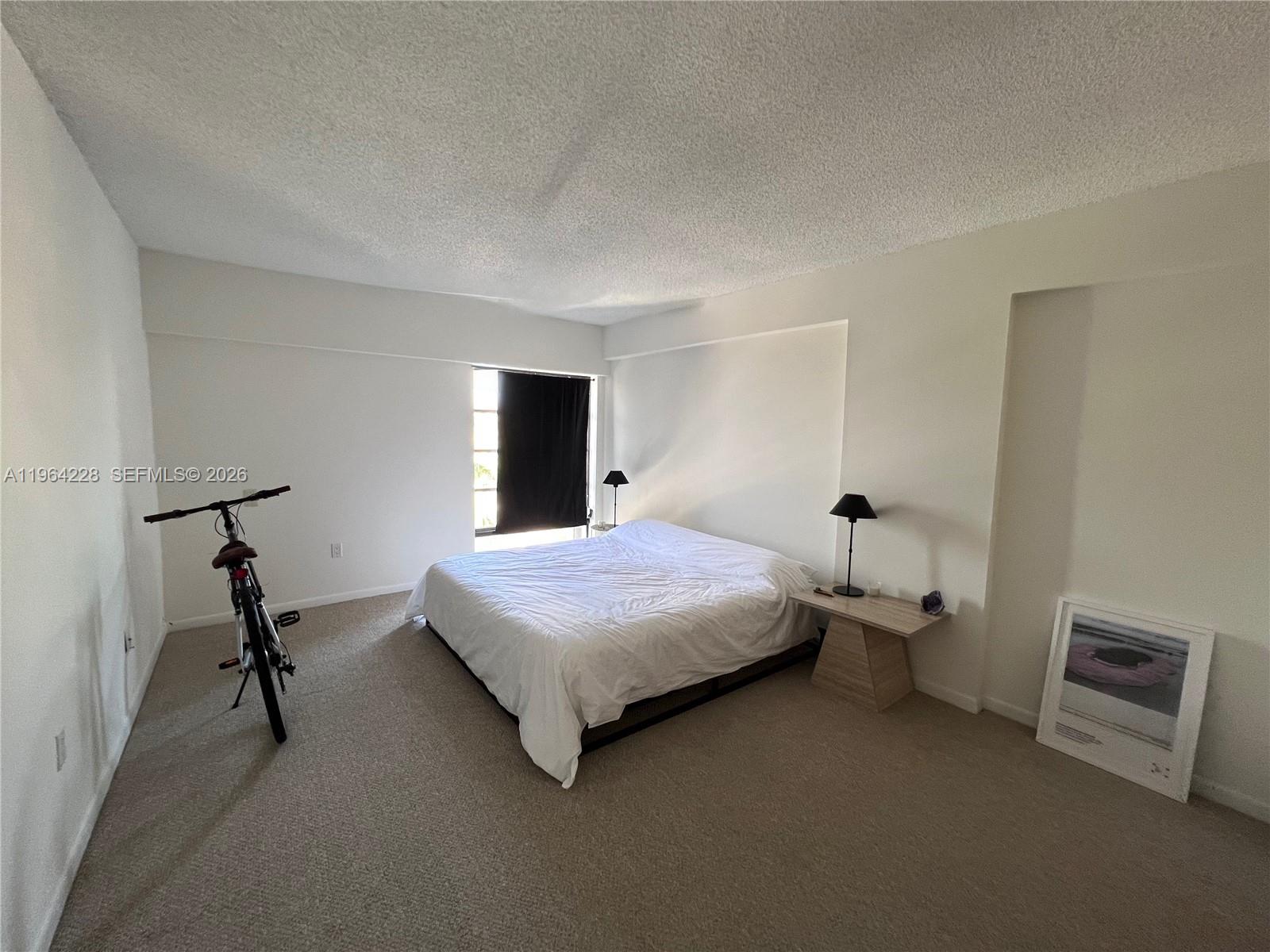 575 Crandon Blvd #503 Key Biscayne, FL 33149
