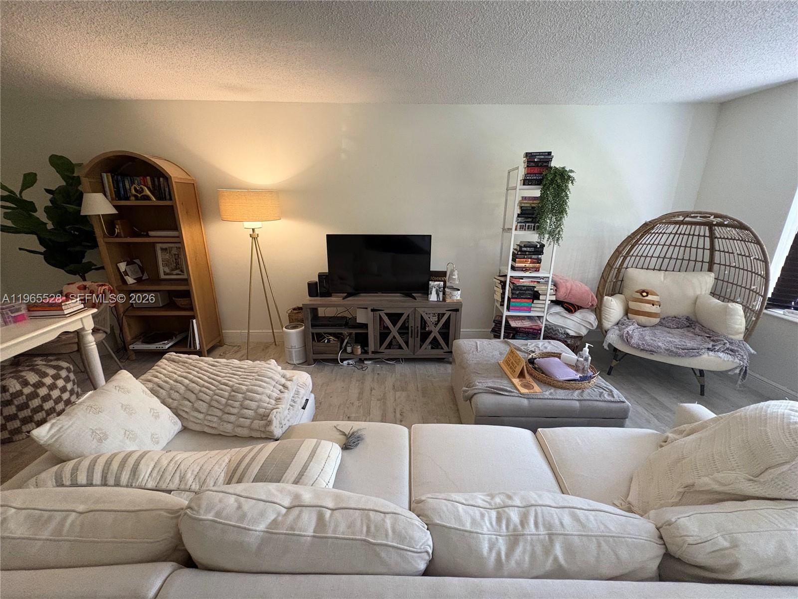 10095 SW 77th Ct #10095