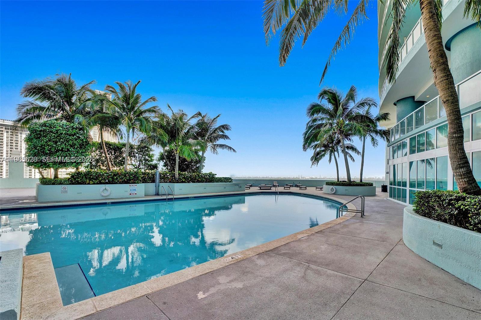 image Quantum On The Bay Condo16