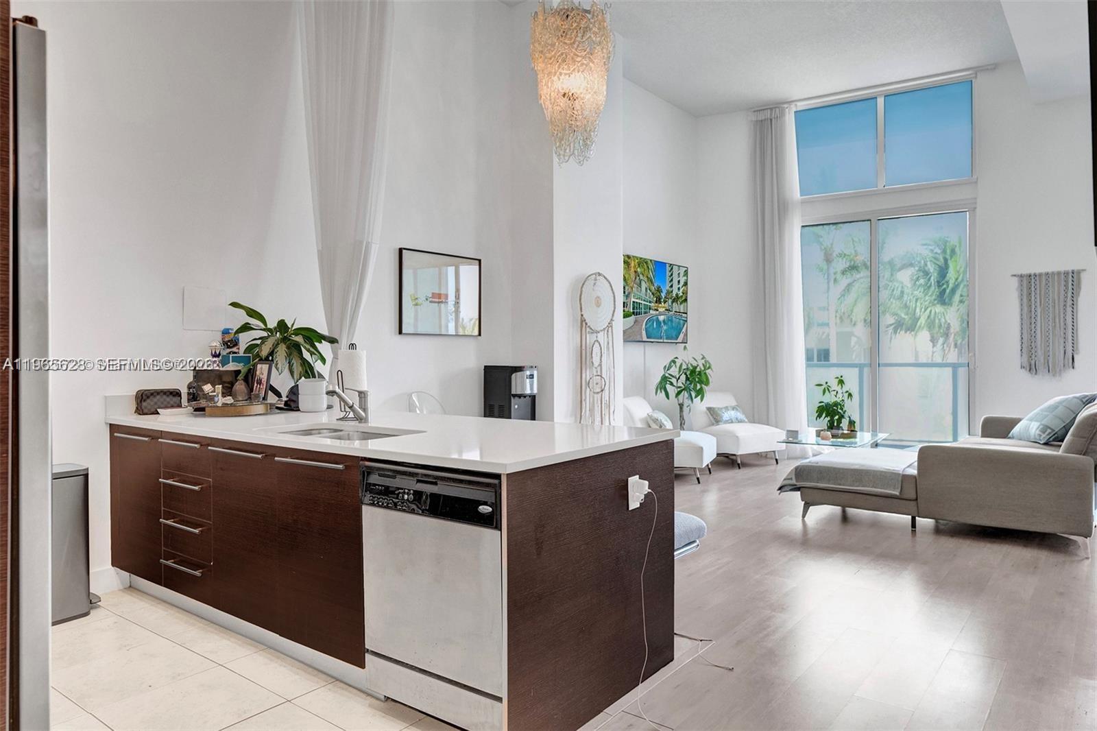 image Quantum On The Bay Condo6