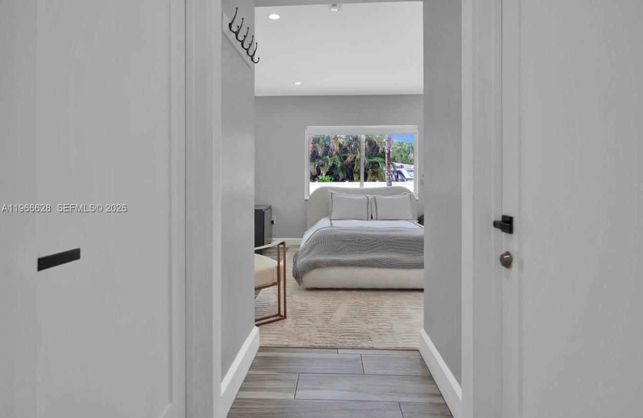 1050 Jefferson St Hollywood, FL 33019