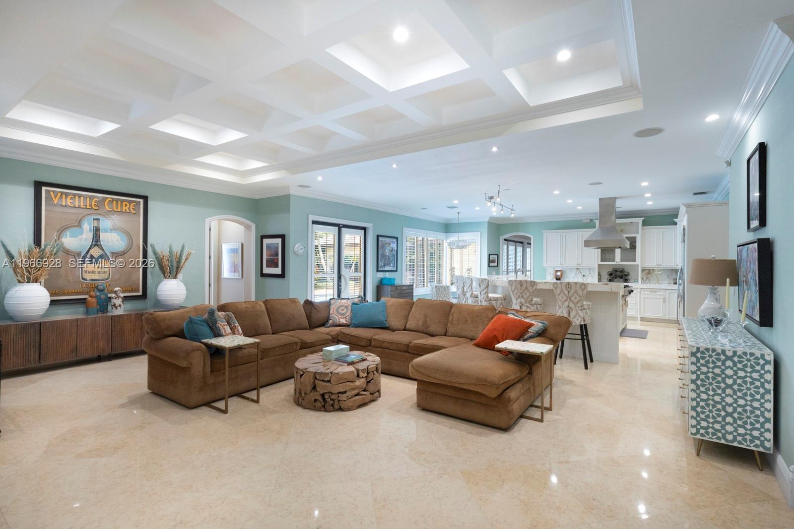 10601 SW 72nd Ct Pinecrest, FL 33156