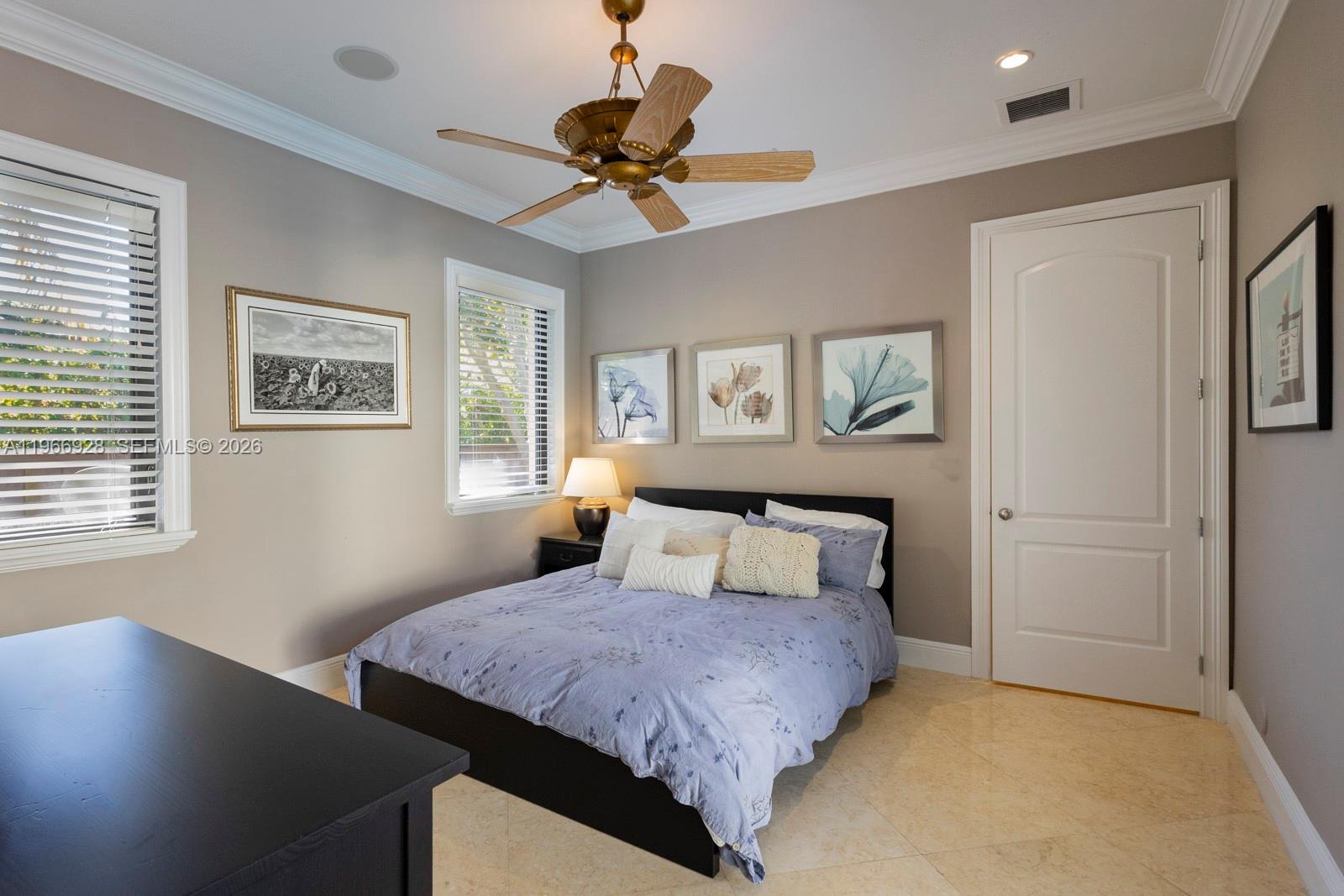 10601 SW 72nd Ct Pinecrest, FL 33156