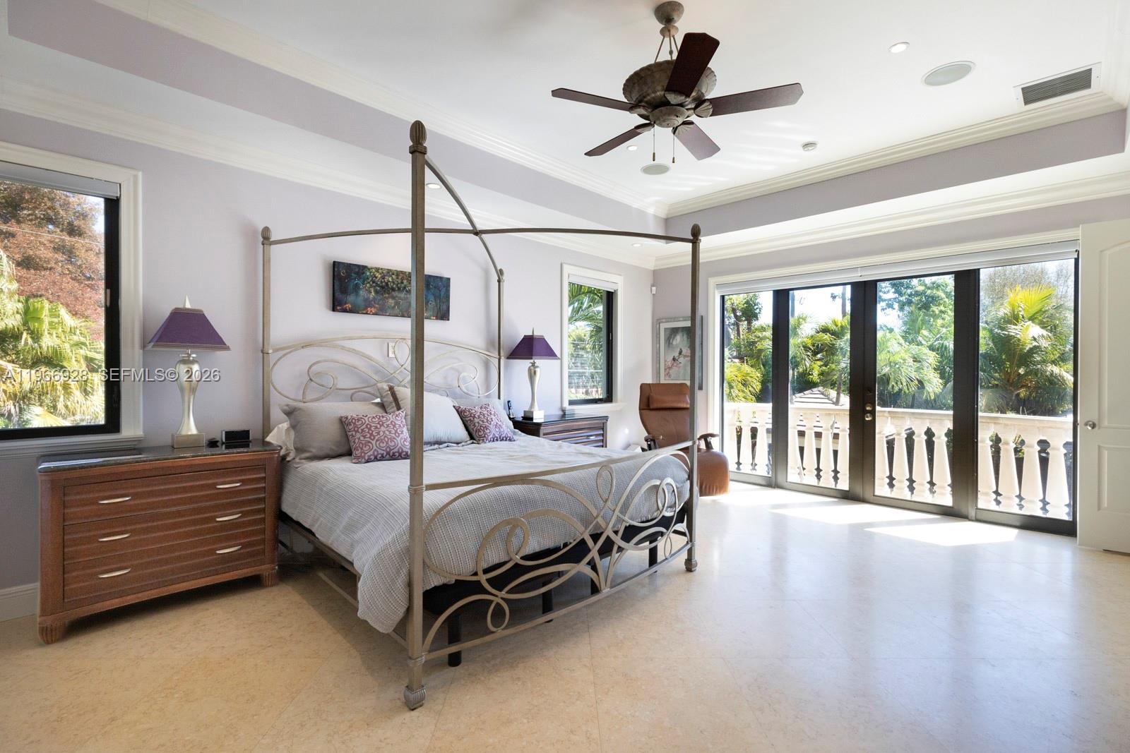 10601 SW 72nd Ct Pinecrest, FL 33156