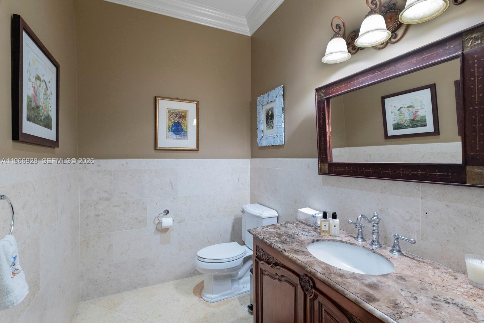 10601 SW 72nd Ct Pinecrest, FL 33156