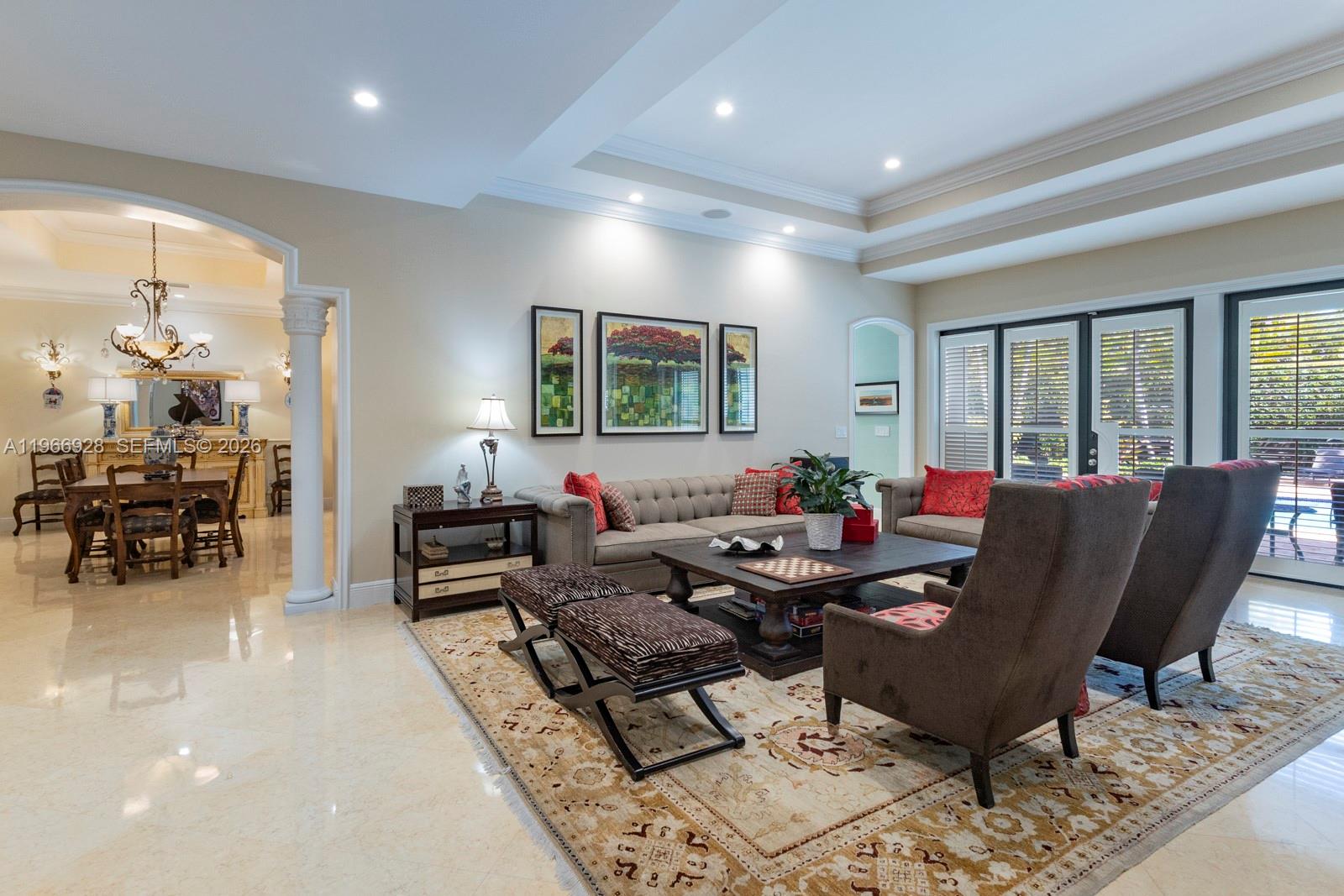 10601 SW 72nd Ct Pinecrest, FL 33156