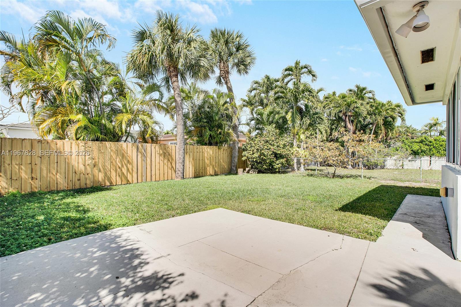 9372 Abbott Ave Surfside, FL 33154