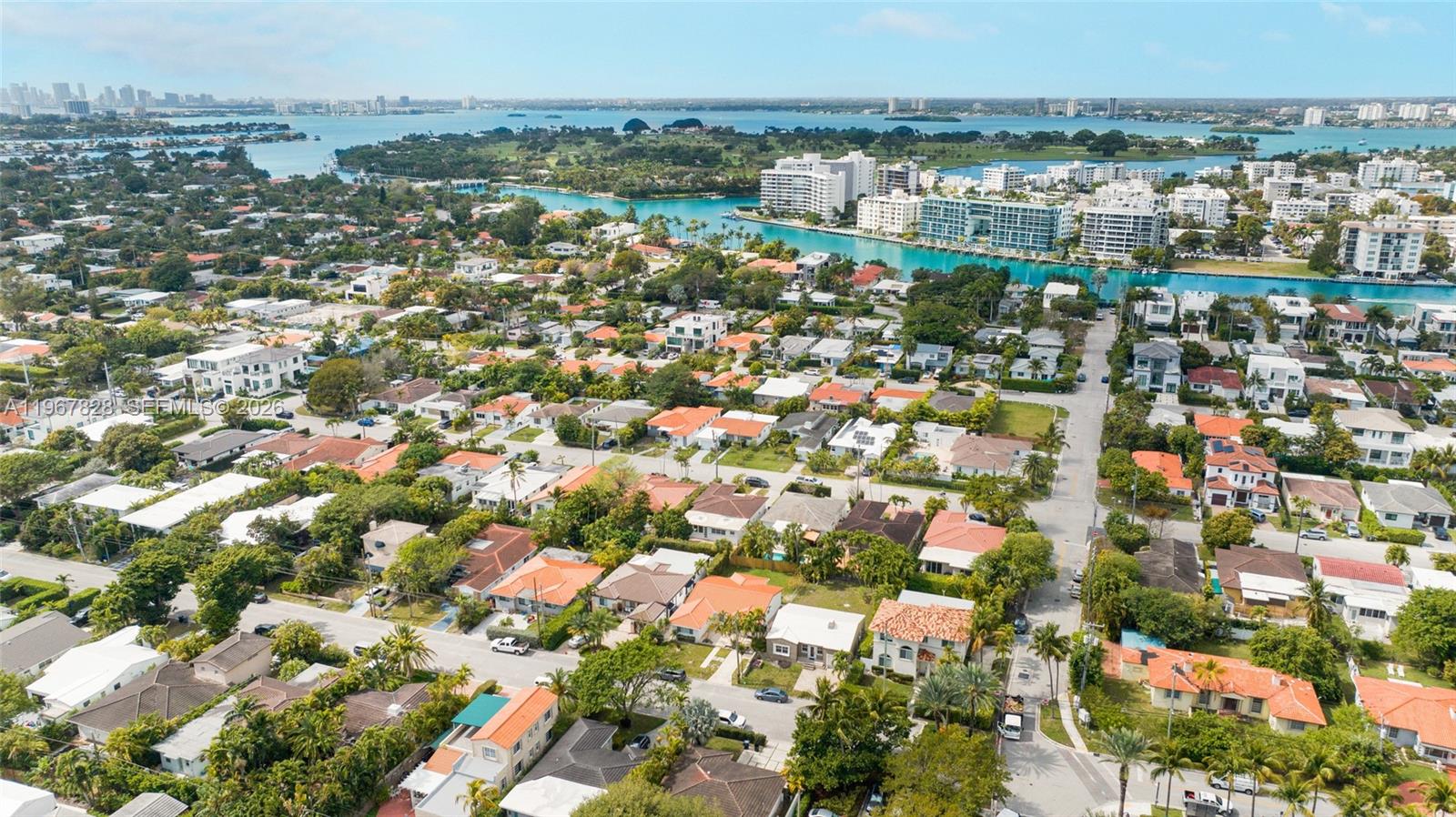 9372 Abbott Ave Surfside, FL 33154