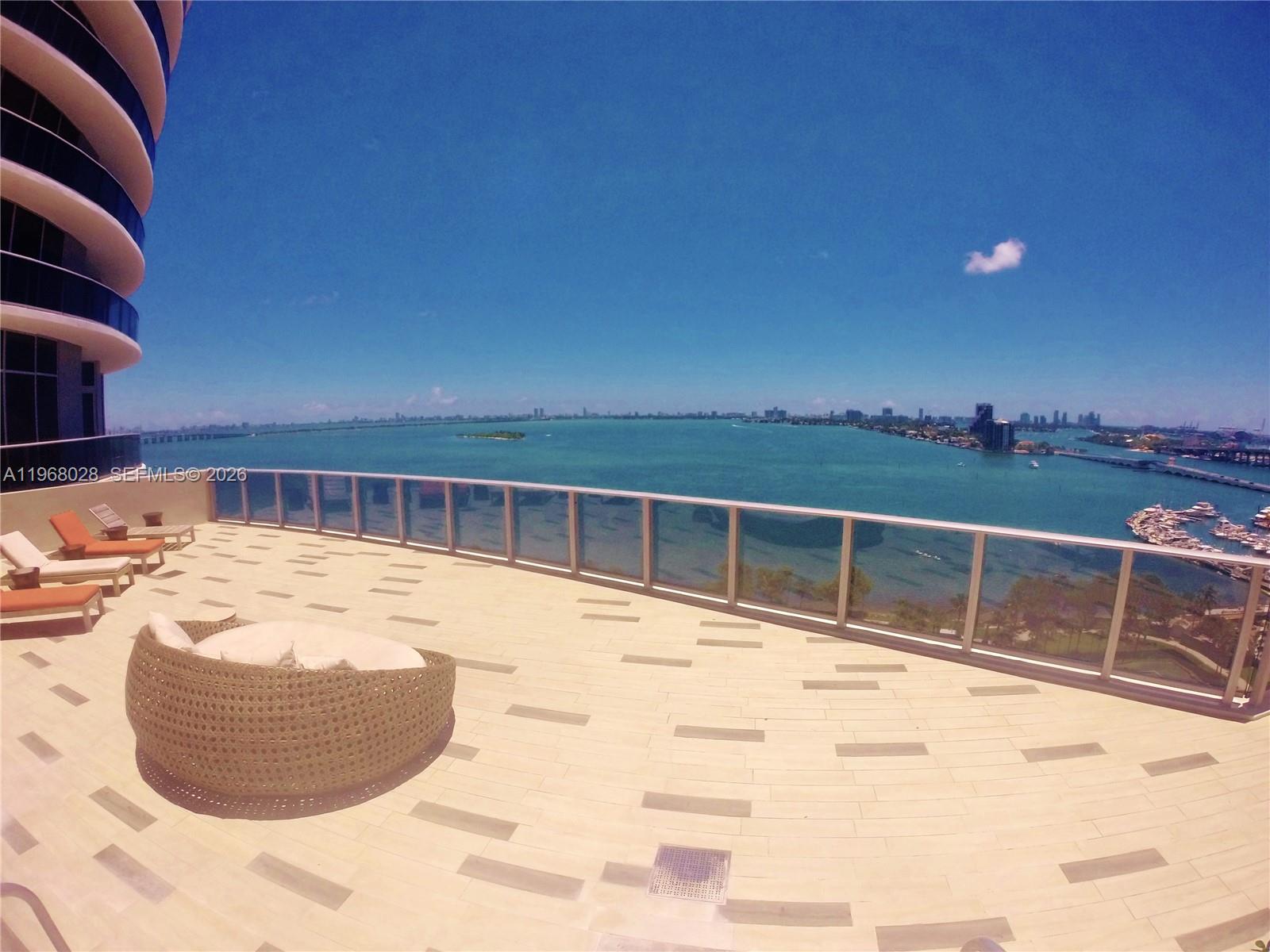 image Aria on the Bay20