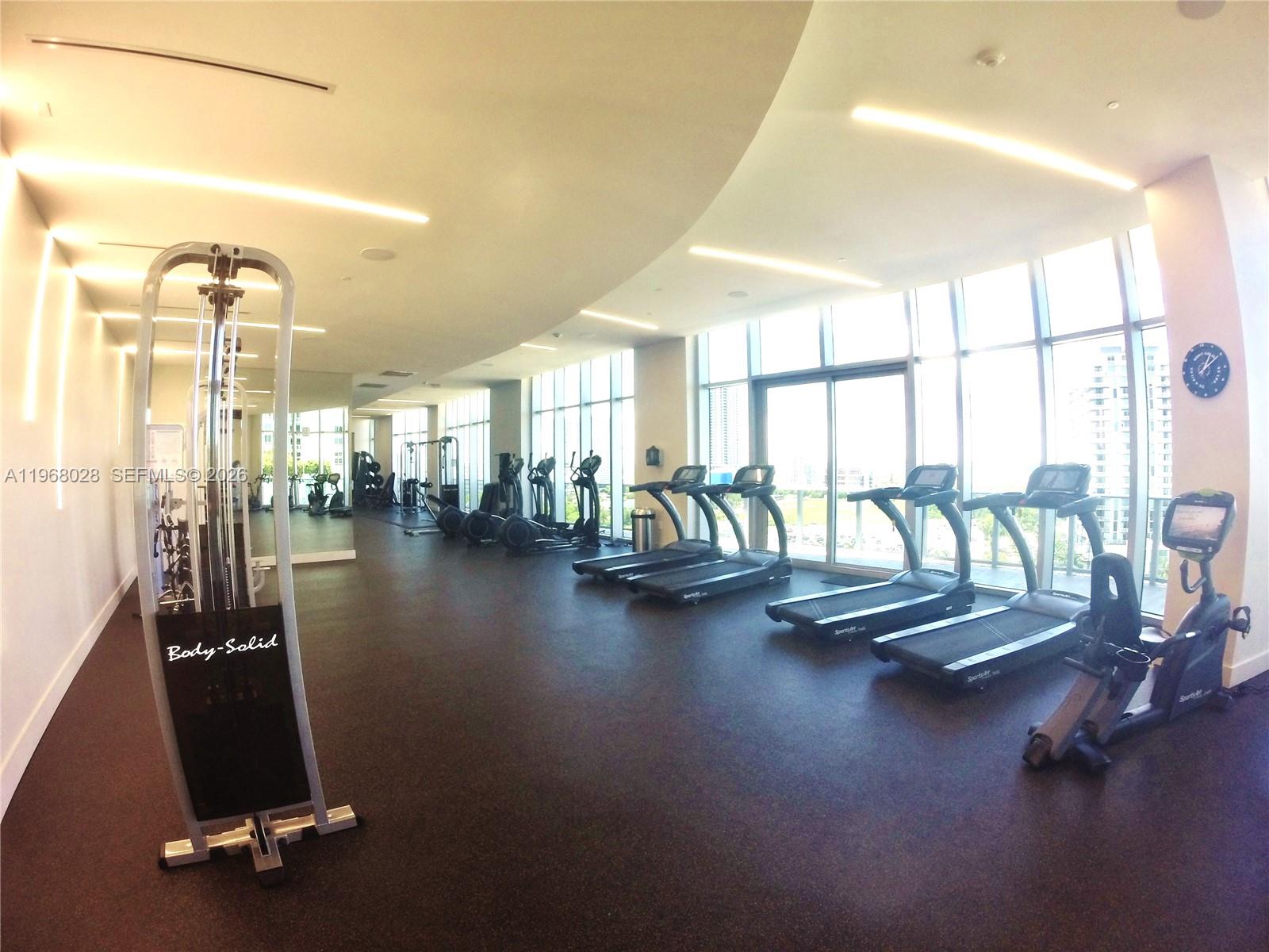 image Aria on the Bay21