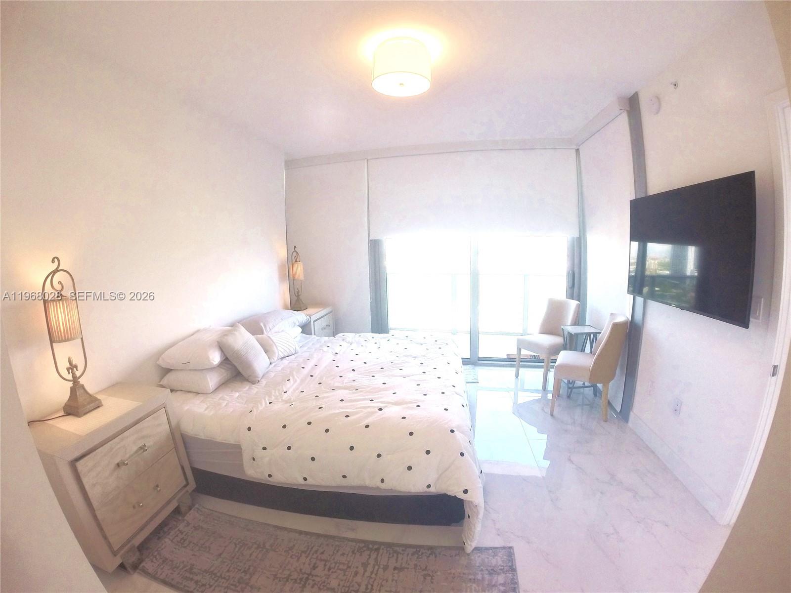 image Aria on the Bay8