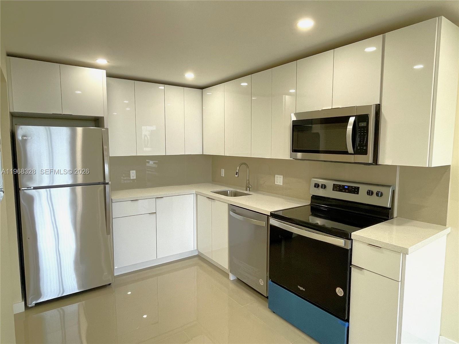 16851 NE 23rd Ave #B-521