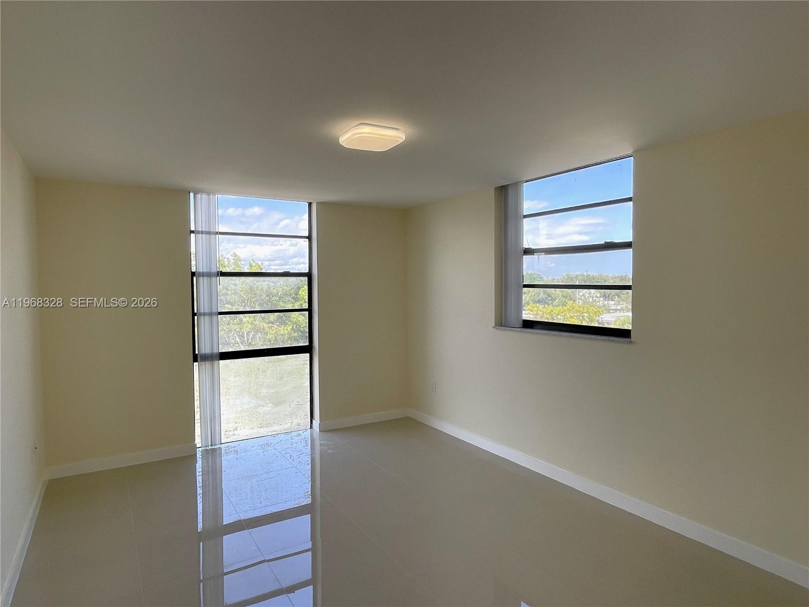 16851 NE 23rd Ave #B-521 North Miami Beach, FL 33160